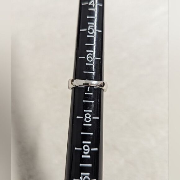 NWOT - Oval Ethiopian Opals w/ Black Spinel Rounds Rhodium Sterling Silver Ring - Picture 8 of 15